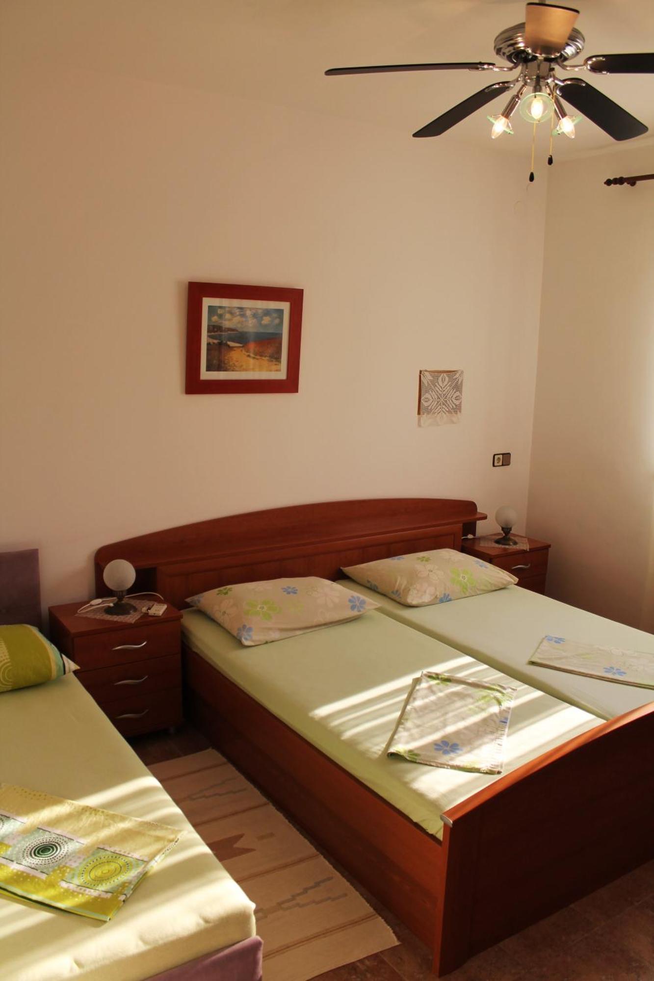 זאטון Apartments And Rooms Villa Mir מראה חיצוני תמונה