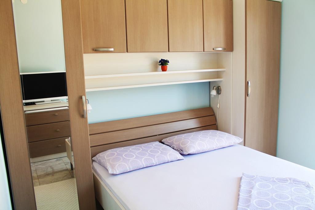 זאטון Apartments And Rooms Villa Mir מראה חיצוני תמונה