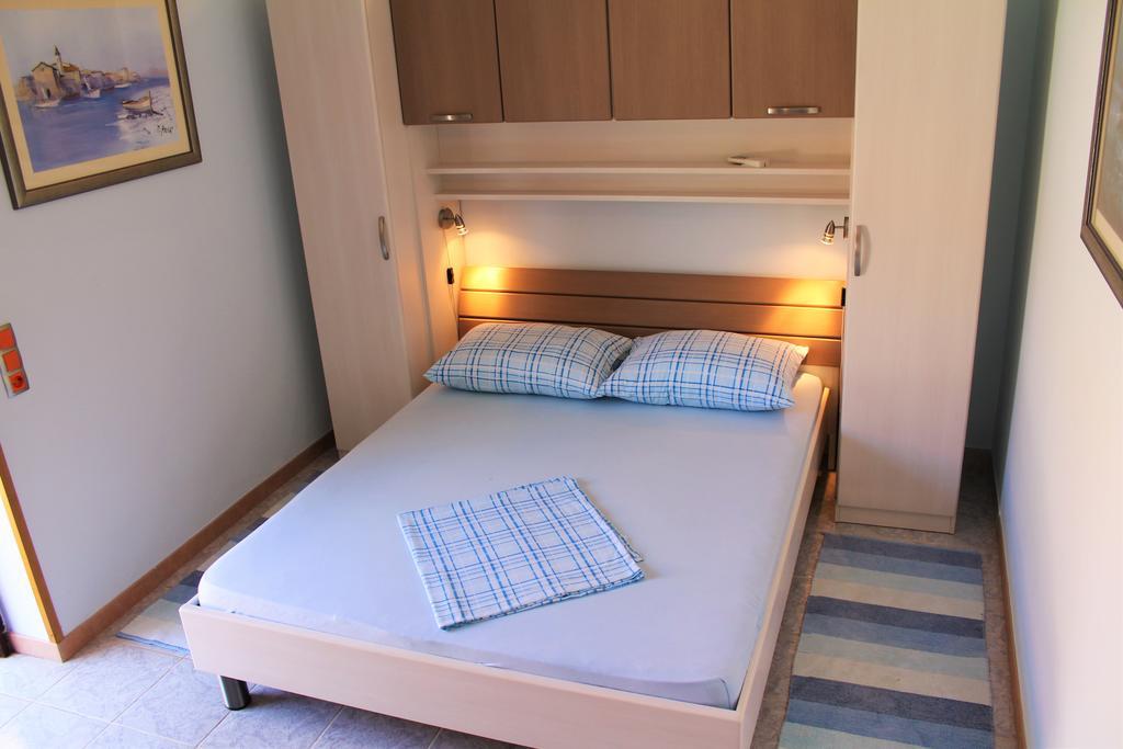 זאטון Apartments And Rooms Villa Mir מראה חיצוני תמונה