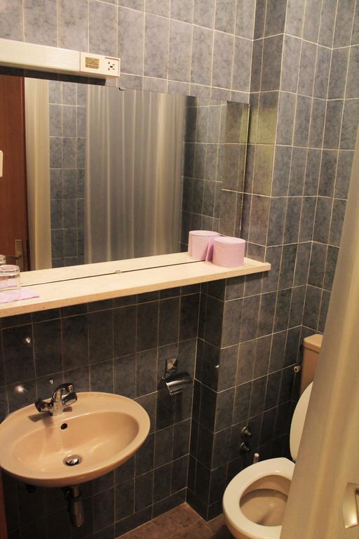 זאטון Apartments And Rooms Villa Mir מראה חיצוני תמונה